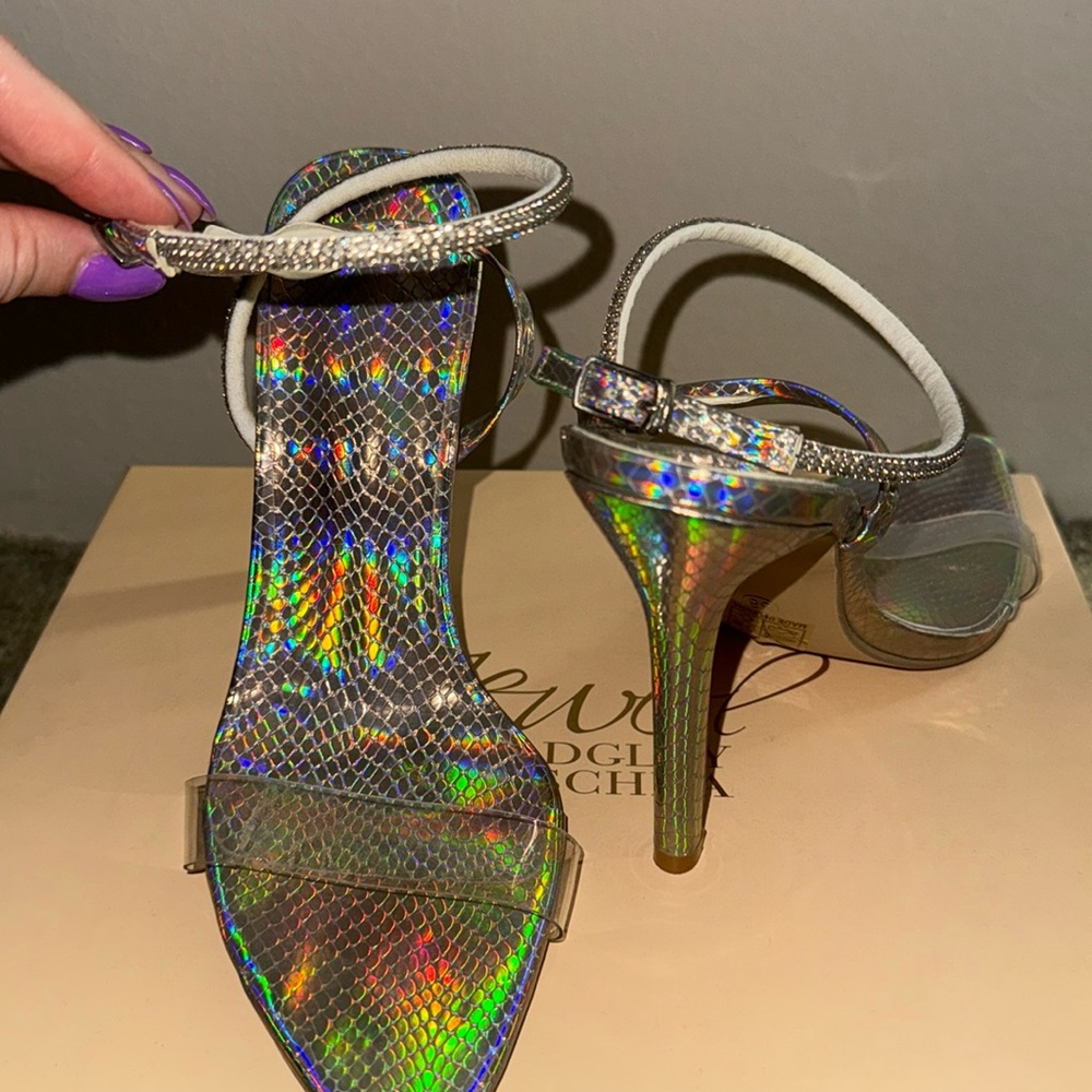 Women’s sandals